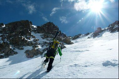 Pico del Alba (3107 m.) por la collada del Forau Tancau